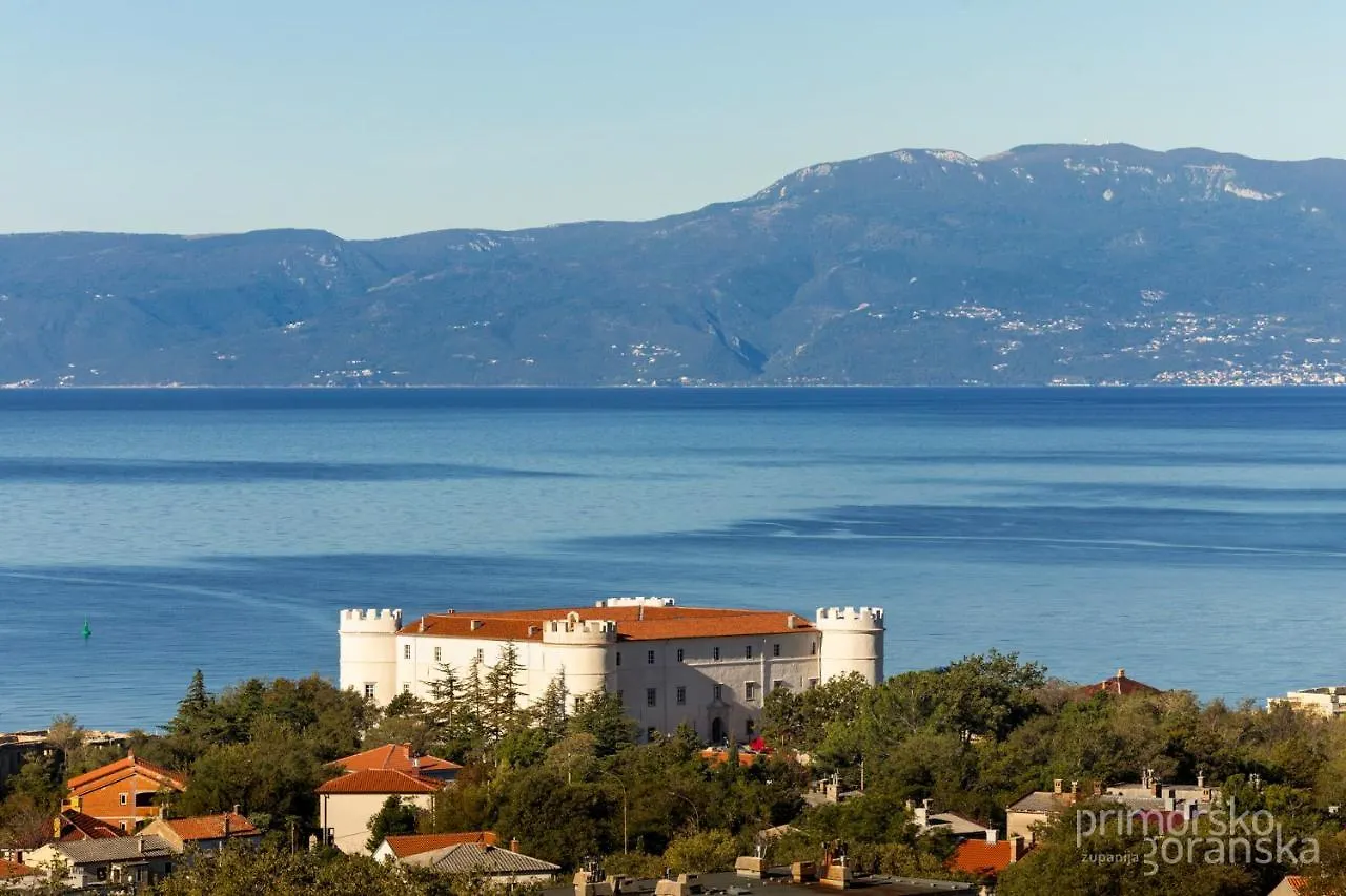 Kvarner View Rooms كلارجيفيكا